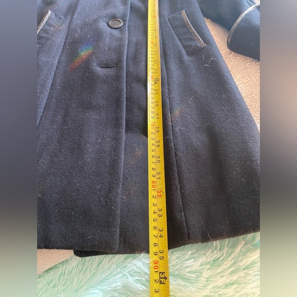 Black wool feminine pea coat - Picture 7 of 7